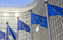 EU-Flaggen; Foto: Fotolia