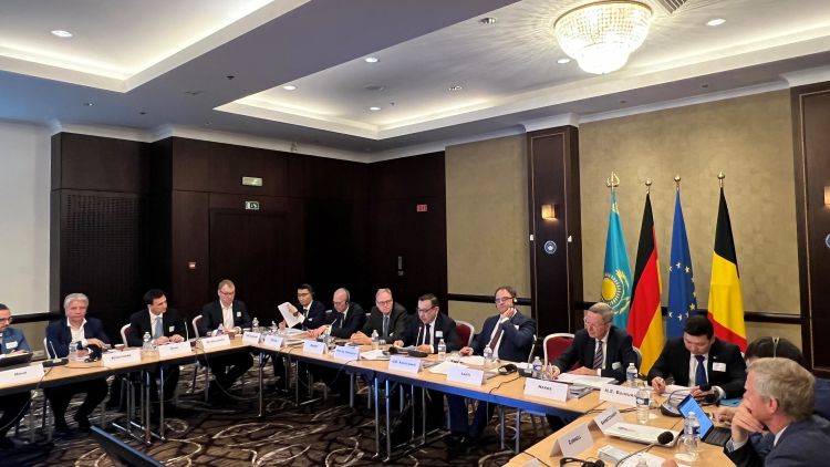 Der BEK diskutierte in Brüssel über die stärkere Einbindung Zentralasiens in die internationalen Handelsströme. Foto: E. Kinsbruner